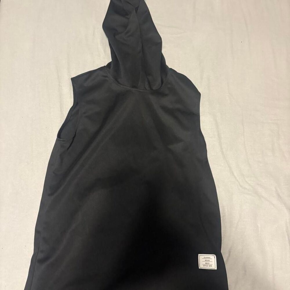 Men's Black and Navy Vest